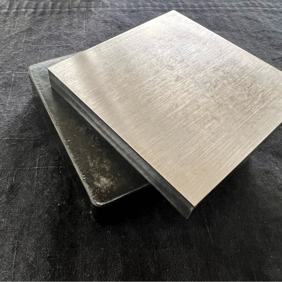 Silver & Black Metal Steel Bench Block - Picture 2 of 3